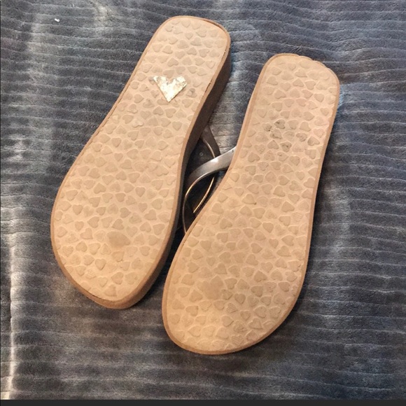 BRIGHTON Leopard Print Wedge Flipflop Sandal Size 9 - Picture 2 of 3